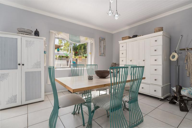 3 Bedroom Property for Sale in Langeberg Western Cape